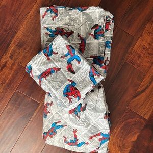 Pottery Barn kids Spiderman Marvel Full bed sheet set teen